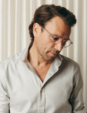 Model is wearing The MILTZEN in size 46 in Blush