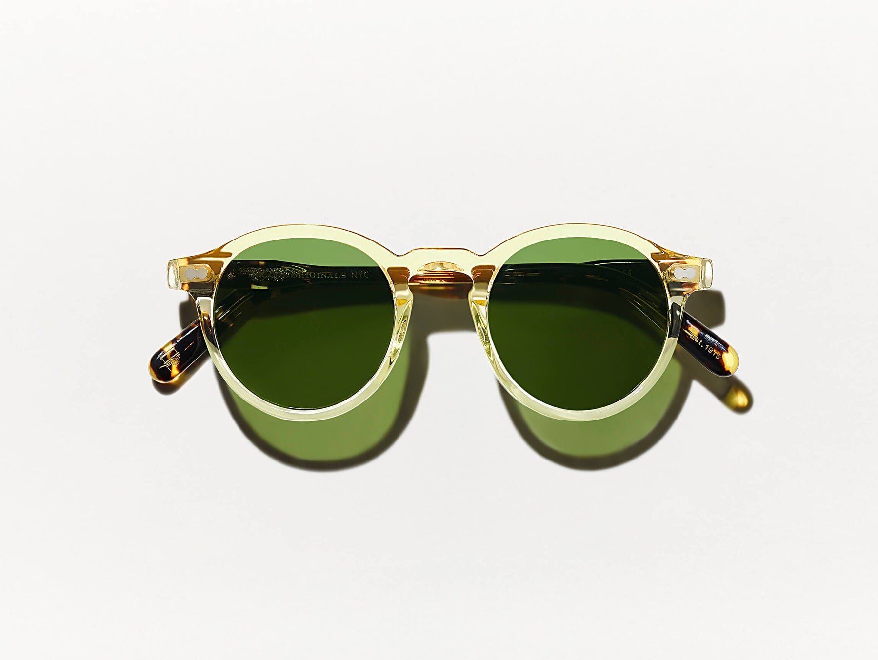 The MILTZEN in Citron/Tortoise with Calibar Green Glass Lenses