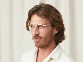 Model is wearing The MISH in size 48 in Gold