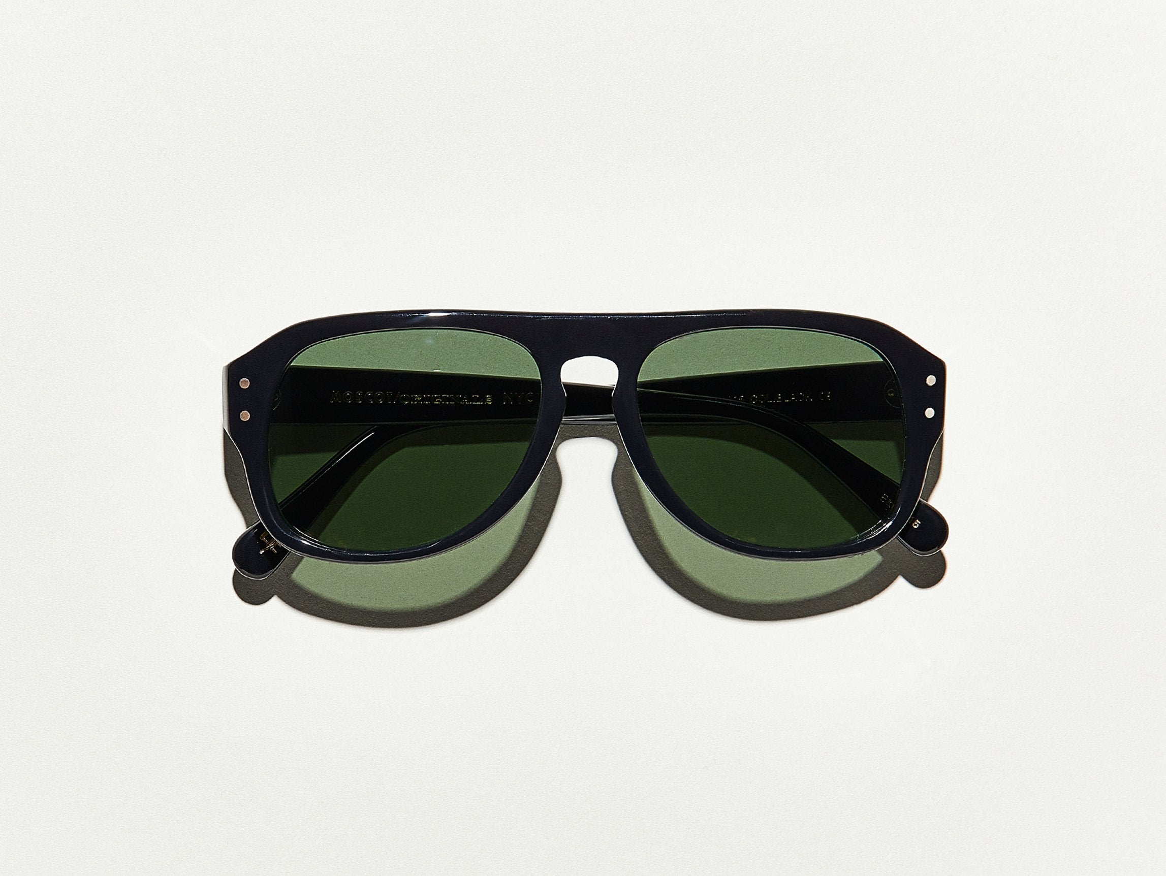 #color_black | The SECHEL SUN in Black with G-15 Glass Lenses