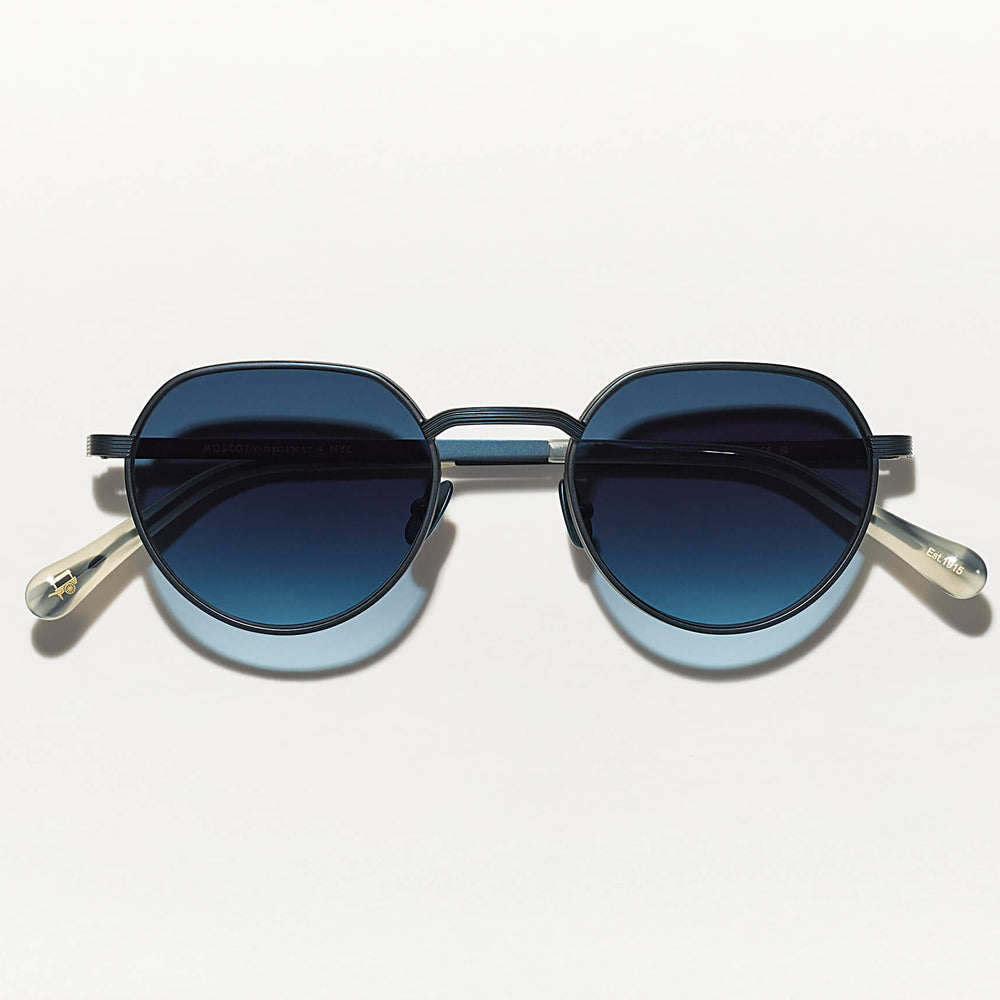 #color_navy | The SMENDRINK SUN in Navy with Denim Blue Tinted Lenses