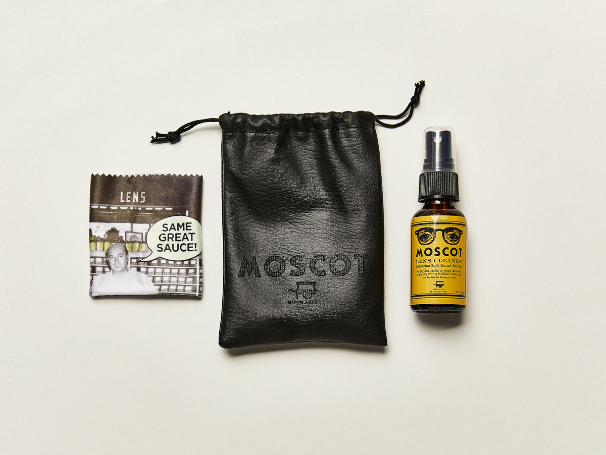The TRAVEL CASE