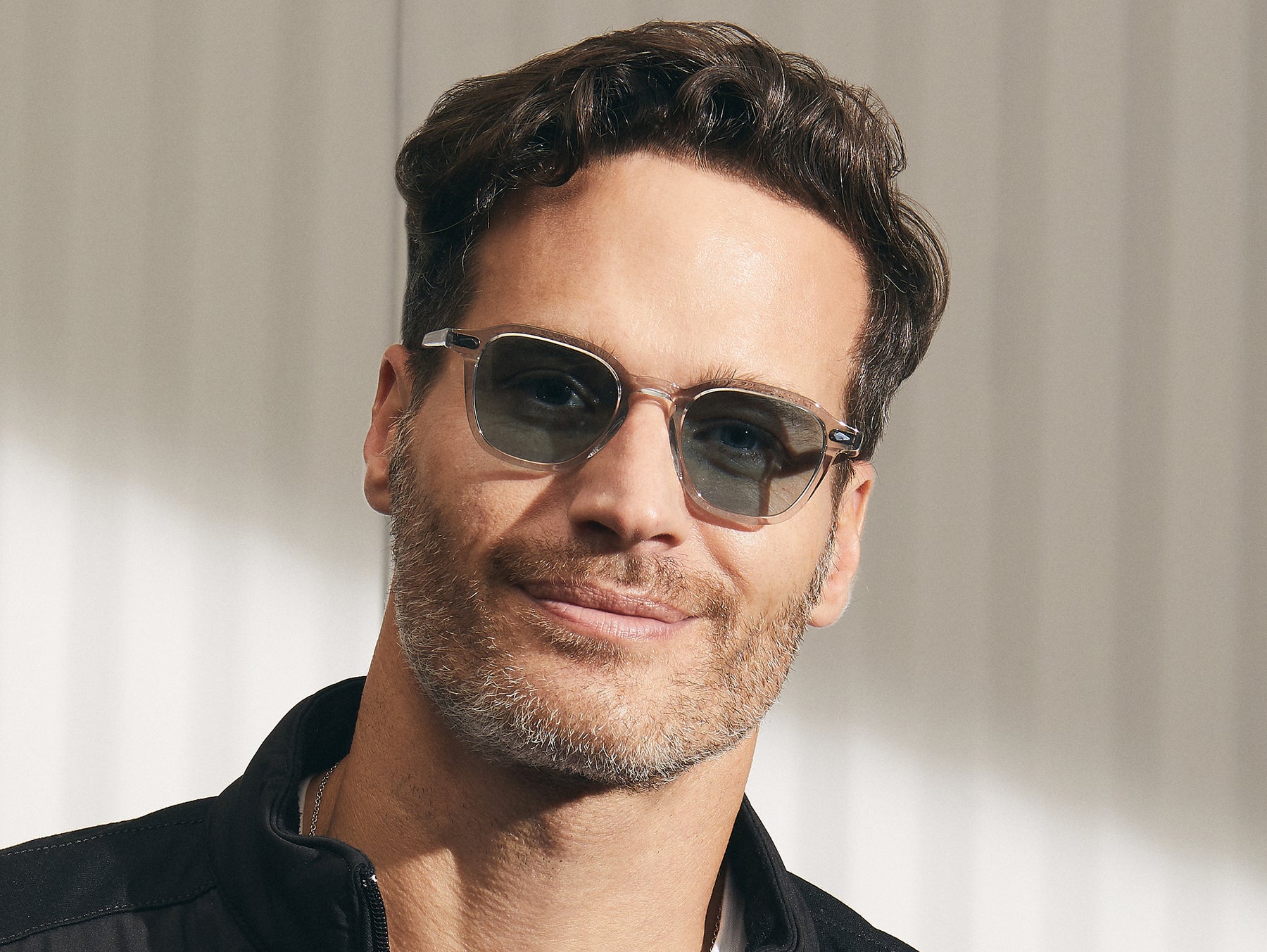 Model is wearing The VANTZ SUN in Light Grey in size 47 with DG-37 Glass Lenses