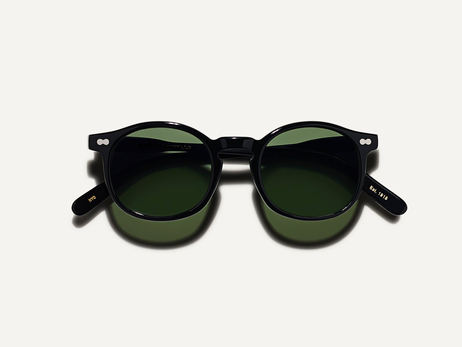 The VELVYL SUN in Black with G-15 Glass Lenses