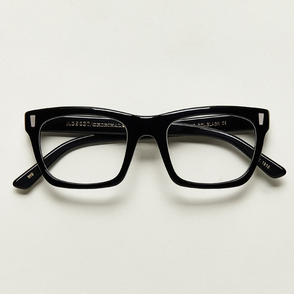 #color_black | The YONA in Black