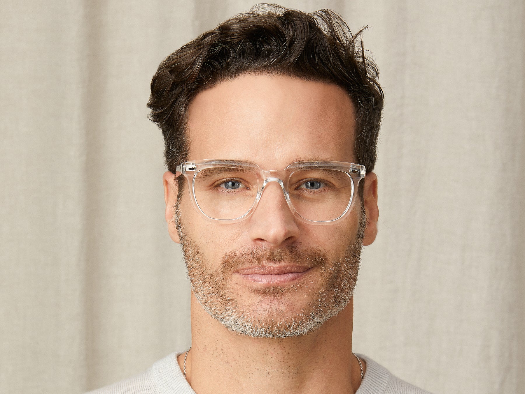 Model is wearing The YONTIF in size 49 in Crystal